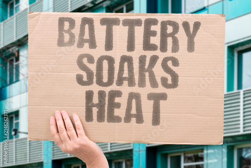 Fotografie "Battery Soaks Heat" Prolonged high temperatures degrade internal chemistry