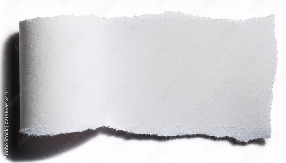Fototapeta premium Weisses Papier Herausgerissen Isoliert Auf Weissen Hintergrund Freisteller Transparent