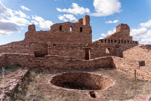 Fotografie The Salinas Pueblo Missions National Monument preserves three Spanish missions in New Mexico, near Mountainair