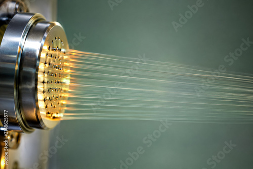 Industrial Melt Spinning Spinneret Extruding Continuous Polymer Filaments for Advanced Fiber Manufacturing
