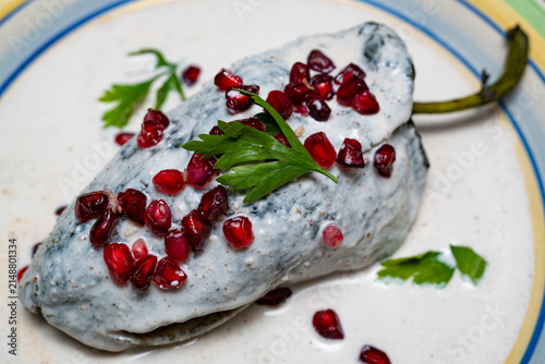 Cuadro en lienzo Chiles en Nogada, a traditional Mexican dish