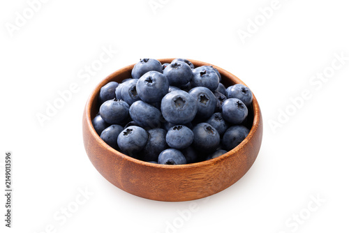 白背景に置かれたブルーベリー　Fresh blueberries isolated on a white background