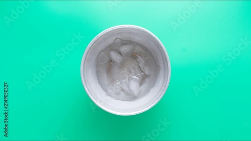 Timelapse: dissolution of ice, top view	