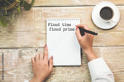 Fotografie Concept of fixed time and fixed prime