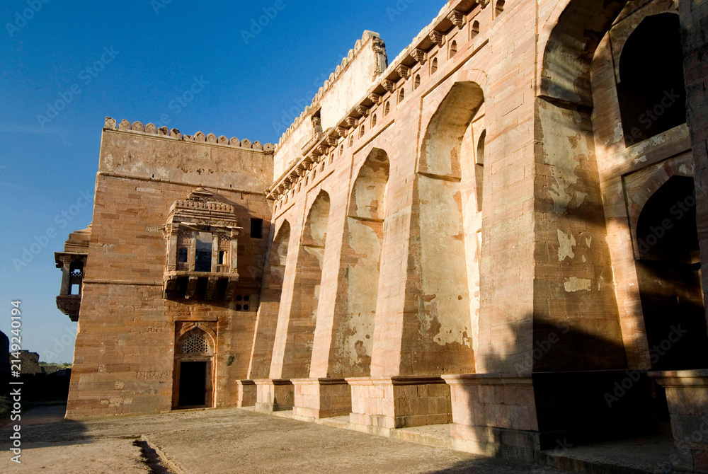 Fototapeta premium ancient palace at mandu