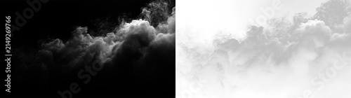 Foto Clouds drift slowly across the sky in a soft and light manner during the day wit