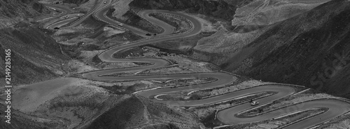 Foto Winding Panlong Ancient Road Mountain Pass Xinjiang China
