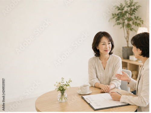 結婚相談所,婚活,婚活相談,婚活サービス,婚活パーティー,お見合い,マッチング,結婚,成婚,交際,婚約,恋愛,出会い,カップル,夫婦,独身,日本人女性,日本人男性,20代女性,30代男性,40代女性,結婚相談,カウンセラー,アドバイザー,仲人,カウンセリング,プロフィール写真,面談,相談,オフィス,笑顔,握手,指輪,ウェディング,ブライダル,ライフプラン,家族計画,幸せ,信頼,安心,マッチングアプ