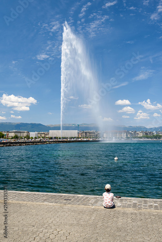 Cuadro en lienzo The Savoie, a grand 1914 Belle Époque paddle steamer sailing on Lake Geneva, Switzerland