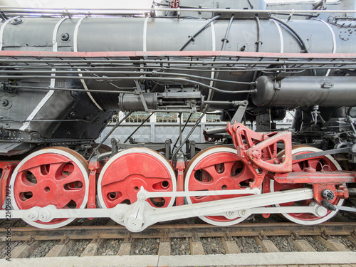 Quadro su tela Vintage steam locomotive undercarriage detail showcasing intricate mechanical co