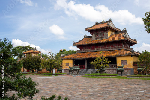 Konstfotografi Hien Lam Pavilion in the Imperial City of Hue, Vietnam