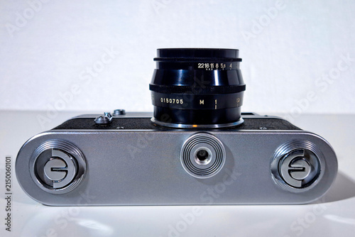 A vintgae 35mm film analog rangefinder camera