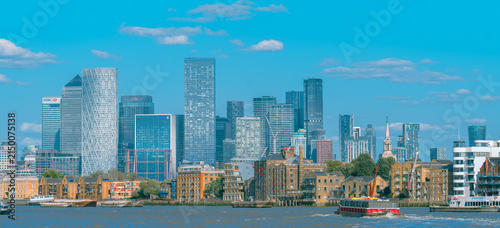 Vistas de Londres desde el Támesis