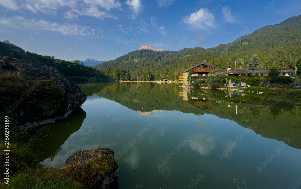 Obraz premium Idyllic summer landscape with clear mountain lake in the Alp, Lago di San Vito