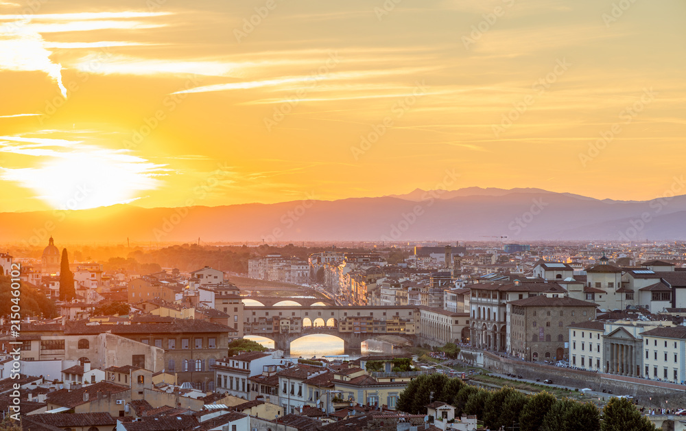Fototapeta premium Ponte Vecchio at Sunset, Florence