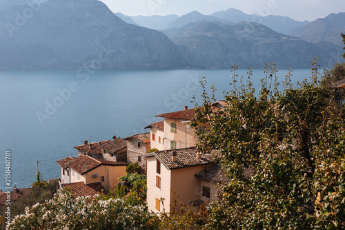 Фотография Views of small towns near Lake Garda in Italy during a clear day