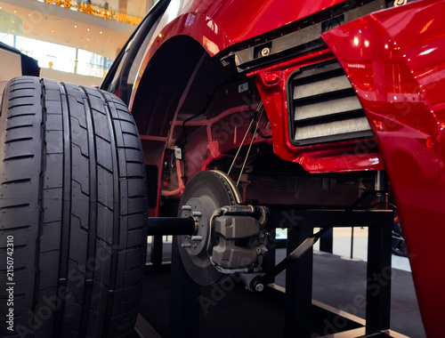 Photography Detailed overview of automobile components accompanied by descriptive explanatio