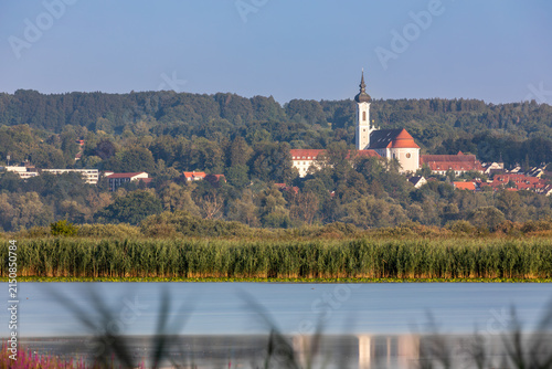 Sommermorgen am Südufer des Ammersees bei Diessen, Bayern