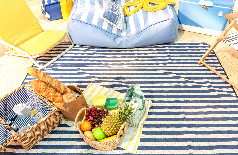 Fototapeta premium Chair and mat with pinnic set
