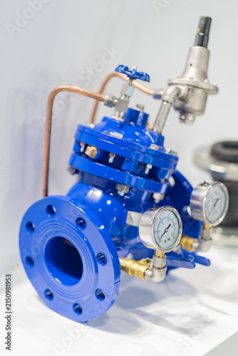 Фотография Water shut-off valve Shut-off valves for pipelines of water systems valve on the water pipe
