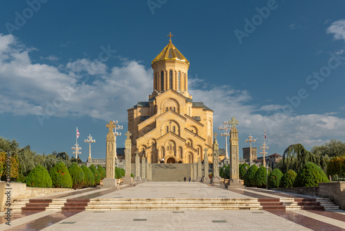 Foto Tsminda Sameba (Holy Trinity) cathedral of the Orthodox Church, Tbilisi, Georgia