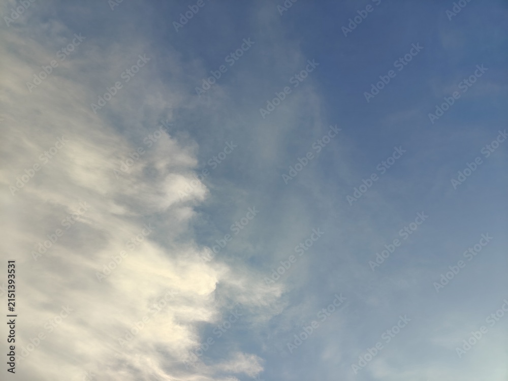 Obraz premium sky and clouds, Soft haze gradient, Velvet cloudscape, Atmosphere glow, Gentle horizon, Altostratus