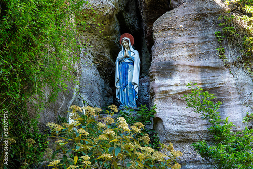 Foto Marienstatue am Kreuzweg des Odilienbergs im Elsass