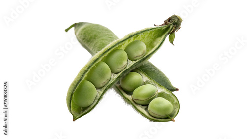 Foto Fresh green pea pod open with peas inside organic vegetable isolated on transpar