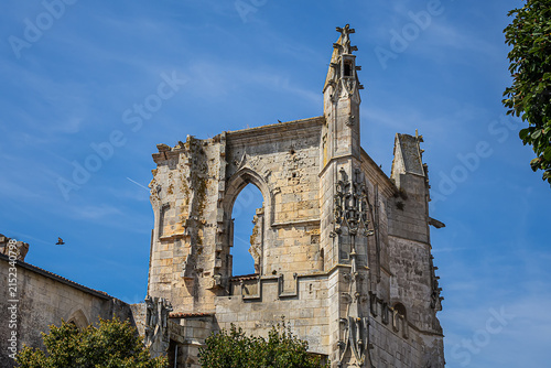 Gothic Church Saint-Martin in Saint-Martin-de-Ré (XIV - XV century) is a church with high vaulted ceilings, ribbed arches, and colored glass windows. Saint Martin de Re, Charente maritime, France.