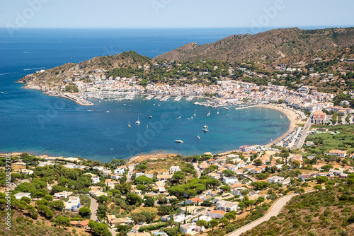 Vista aérea del municipio de Port de la Selva, en la Costa Brava, provincia de Gerona, Cataluña, España.