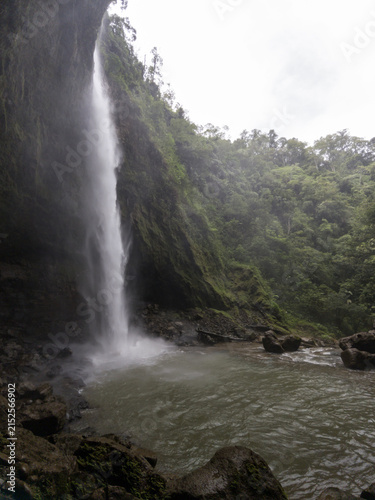 Catarata Kamakiri Monrañas de Costa Rica