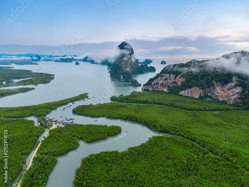 Canvas Print Aerial view Hong green lush tropical island and Phang Nga bay with fog, melancho