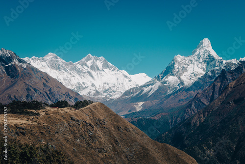 Foto Mount Everest Lhotse and Ama Dablam Himalayan Giants Panorama