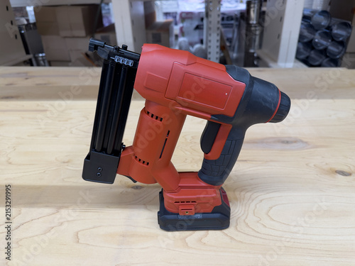 фотографія Compact Cordless Nail Gun: A Versatile Tool for Efficient Construction and Home