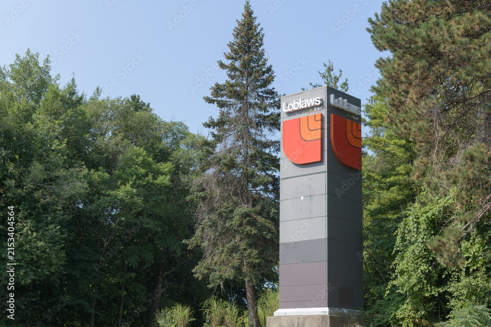 Fototapeta premium roadside pylon of Loblaws Redway Road, a grocery store, located at 11 Redway Rd, East York, Toronto