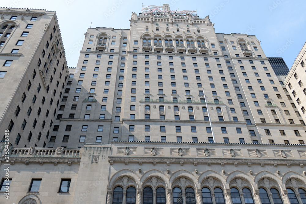 Fototapeta premium opened in 1929, the Châteauesque Fairmont Royal York at 100 Front St W, Toronto, was designed by Ross and Macdonald (with Sproatt and Rolph) for the Canadian Pacific Railway as a grand hotel