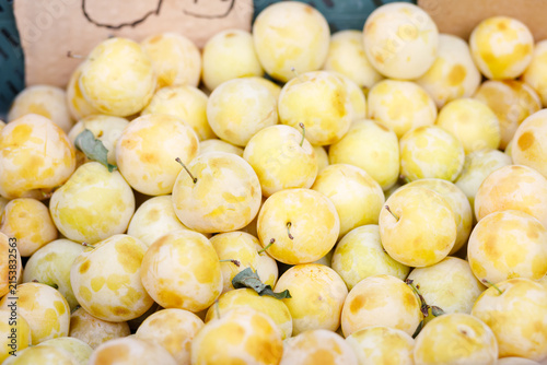 Konstfotografi Fresh, ripe yellow mirabelle plums (Prunus domestica) at the local farmers market in Warsaw, Poland