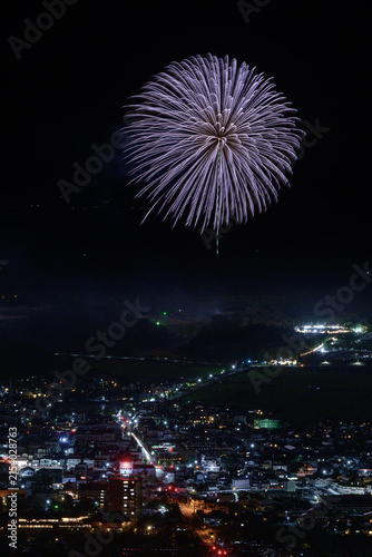 嬉野市の夜空を彩る嬉野温泉夏まつり花火大会