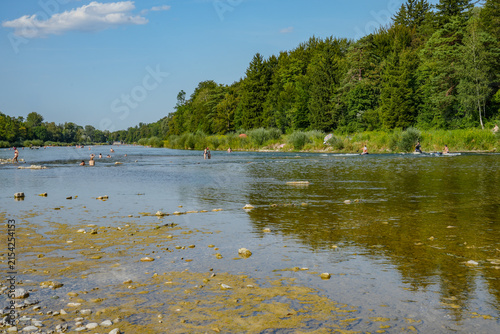 A shallow, gravelly stretch of the Isar River south of Munich. In the summer, it’s a very popular spot for swimming, sunbathing, and rubber dingo rides.