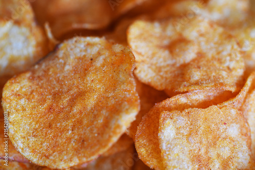 Kartoffelchips mit Paprika-Geschmack
