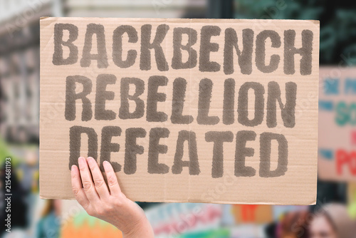 Foto "Backbench Rebellion Defeated" A backbench rebellion is defeated in a parliamentary vote