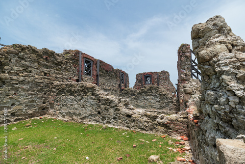 Quadro su tela Colonial troop barracks stone walls at Fort San Lorenzo