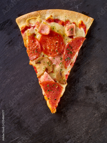 Pizza Slice, Käse, Kochschincken, Schinckenwürfel, Oregano, Italien, pizza, cheese, isoliert, tomate, mozzarella, stück