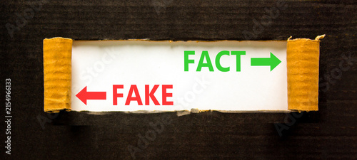 Canvas Print Fact or fake words symbol