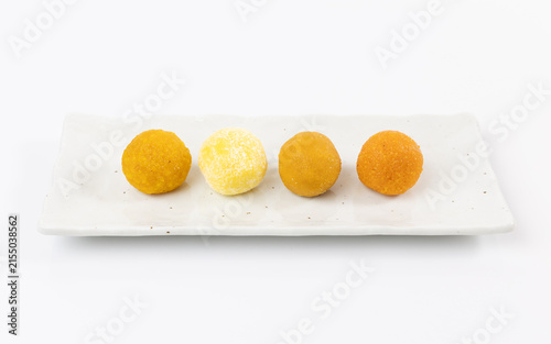 インドのお菓子　ラドゥ(laddu)
