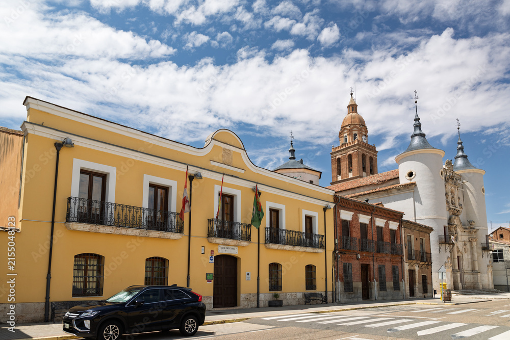 Fototapeta premium Rueda town hall and san miguel archangel church