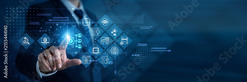фотографія Consultant touches ERP and corporate network management software