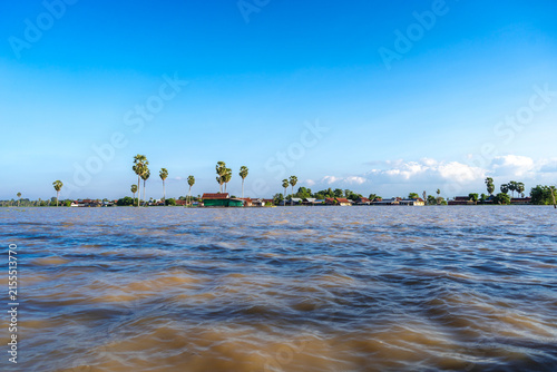 Canvas Print Traditional floating houses of Bujis fishermen on Lake Tempe, Indonesia