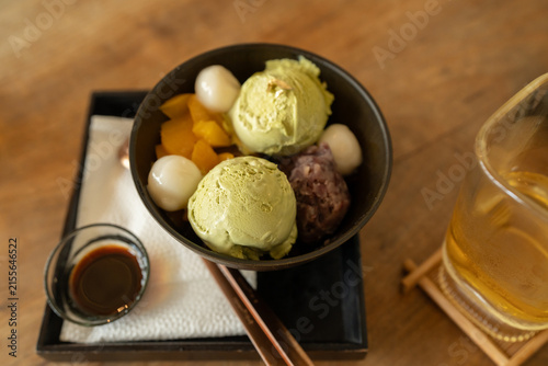 Obraz na płótnie 抹茶のクリームあんみつ