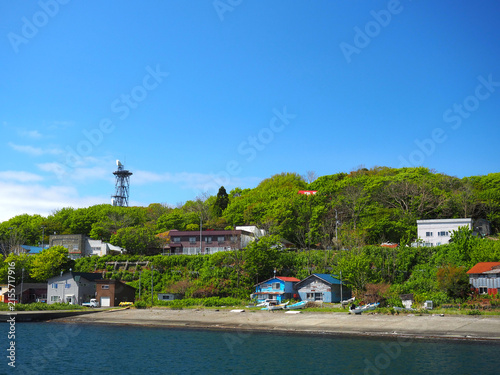 フェリーの上から見た焼尻島